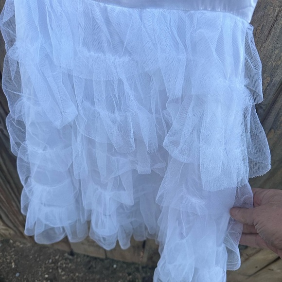 Formal white girls full length tiered dress toddler 2T - Picture 2 of 9